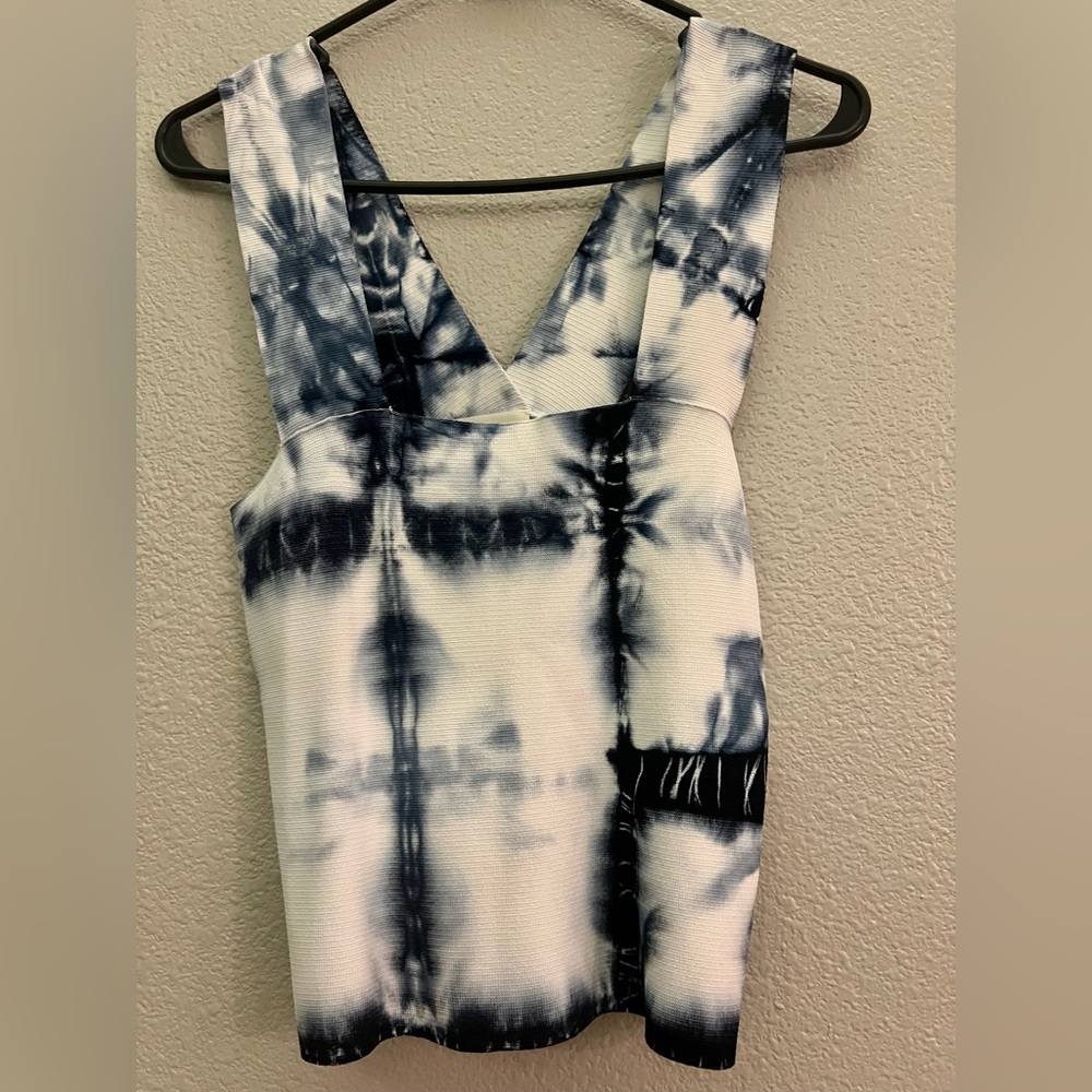 A.L.C. Blue Tie Dye Crop Top Sleeveless Square Neck Fitted Tank Small - Picture 2 of 4